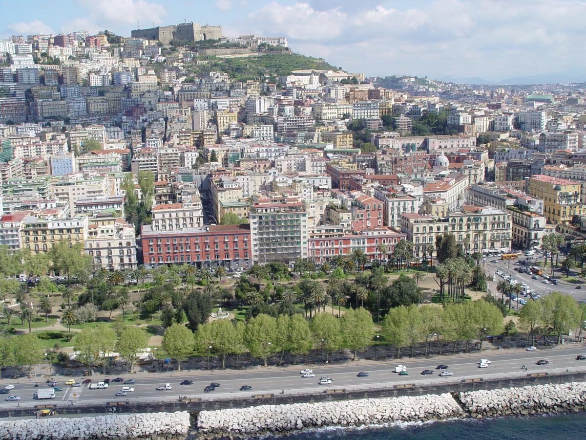 B&B A Casa Di Grazia Naples Exterior photo