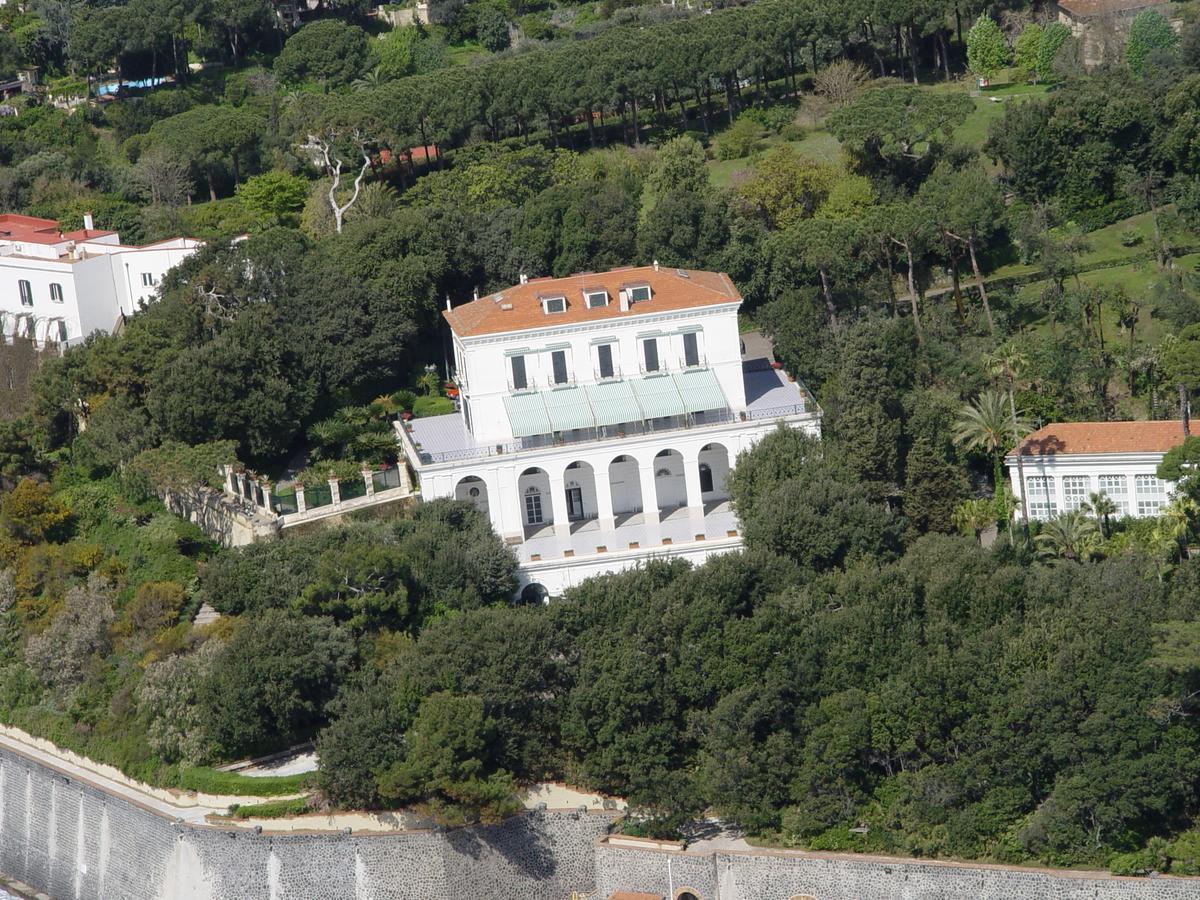 B&B A Casa Di Grazia Naples Exterior photo